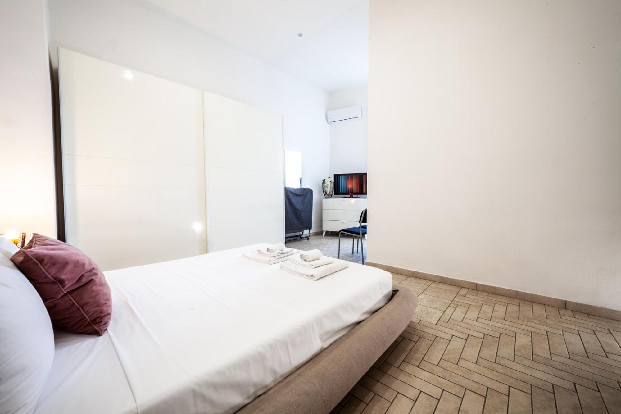 Mh Suites Rooms Apartments Bacoli Room photo