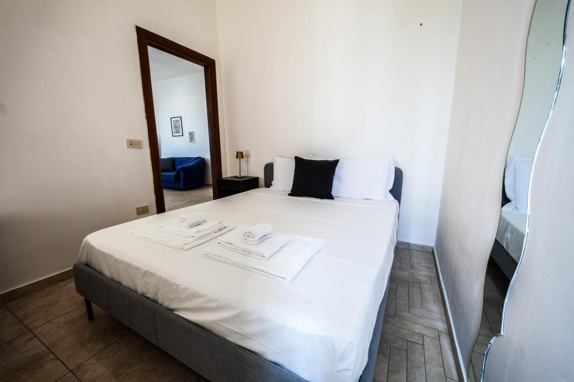 Mh Suites Rooms Apartments Bacoli Room photo